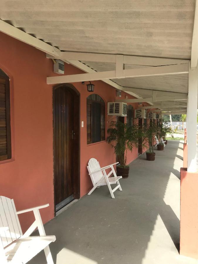 Iate Clube Rio Verde - Ilha Comprida Cananéia 외부 사진